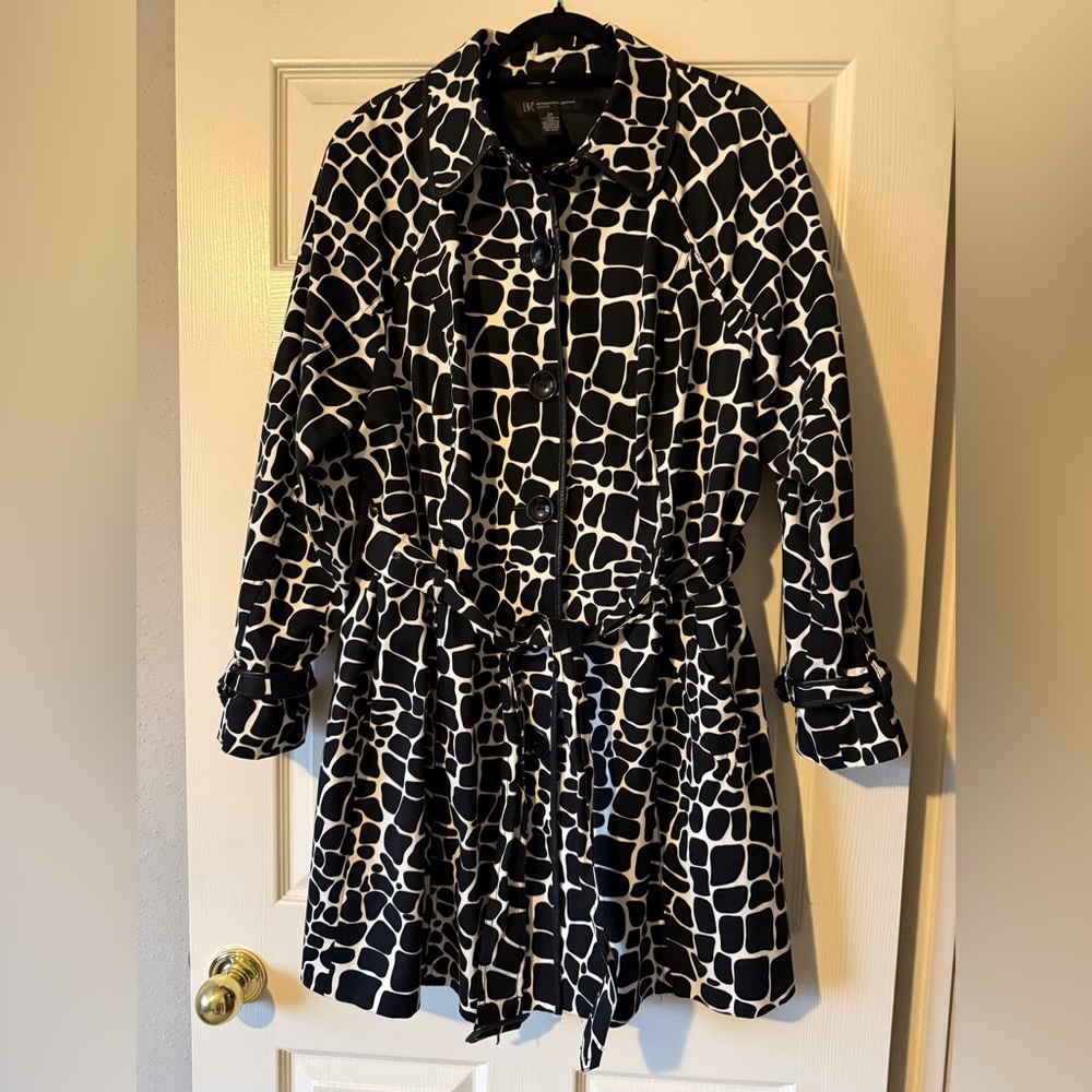 INC Black and Ivory Animal Print Coat, 2X